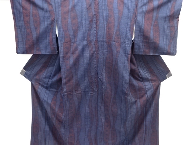 アンティーク　変わり立涌に麻の葉模様織り出し手織り紬着物